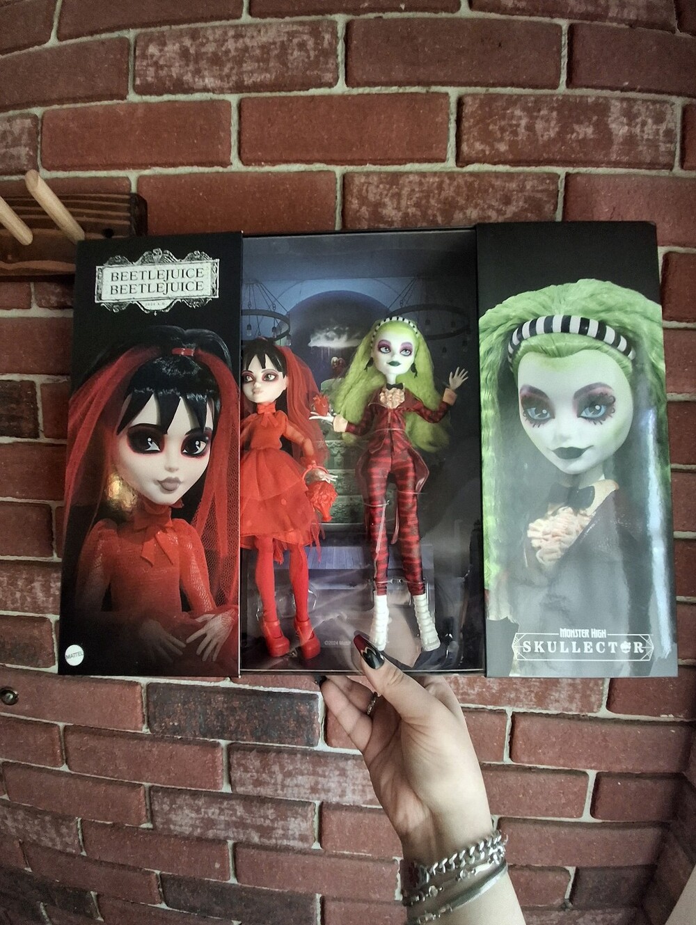 Beetlejuice Doll Set